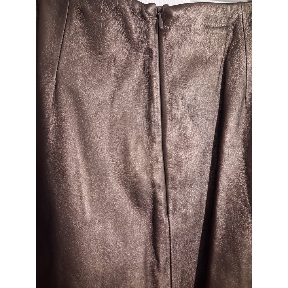 Ann Taylor Bronze Metallic 100% Leather Knee Skirt Size 8 Y2K Minimalist Midi - Picture 5 of 9
